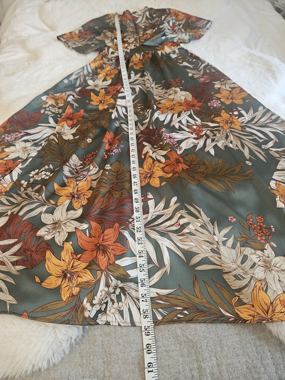 NWOT Size US 6 Showpo Aussie Floral Deep V-Neck Maxi Dress Tropical Boho - Picture 9 of 16